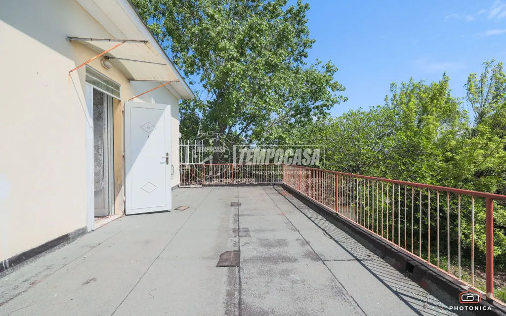 Balcon - Independent Villa with Large Garden in Rimini