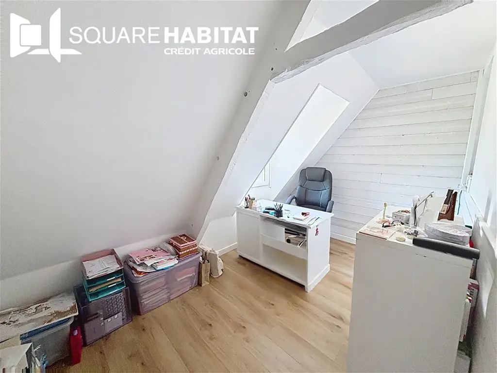 6-toaline maja asukohas Lamballe