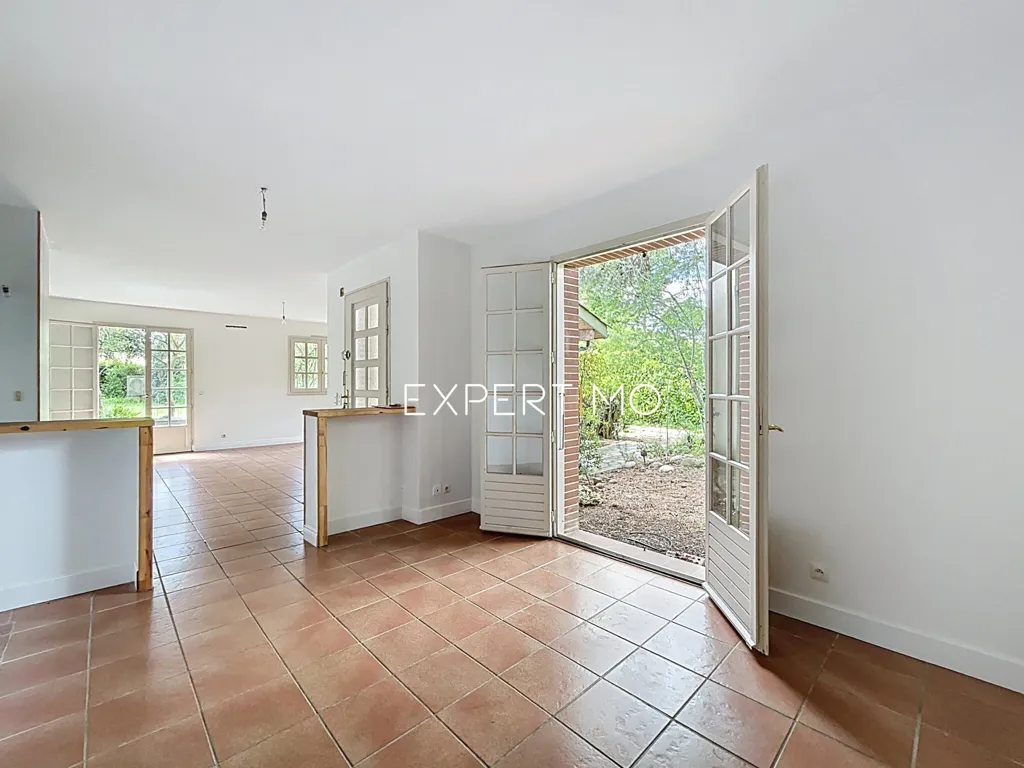 Elutuba - Villa with Pool Potential in Montgiscard