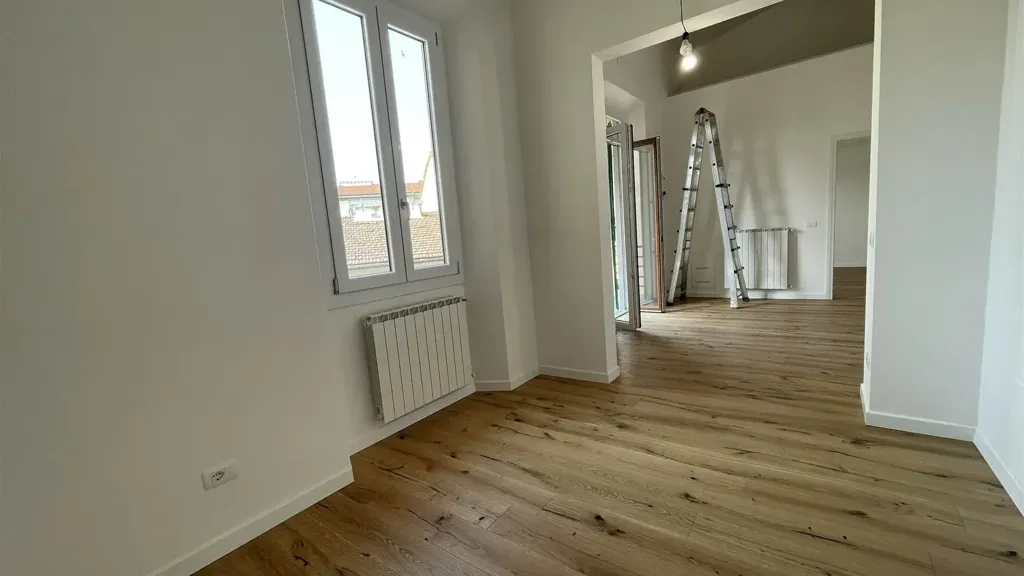 Toad - Rustic 3-Room Apartment with Balcony in Florence