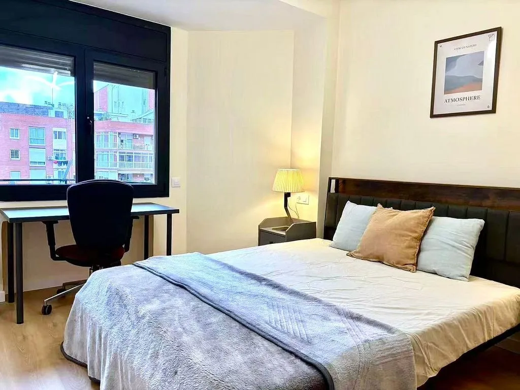 Magamistoad - Ample Apartment with Balcony in Eixample