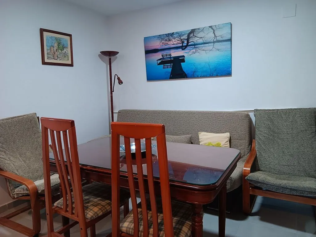 Salle à manger - Fully Renovated Flat with Terrace in Triana Este