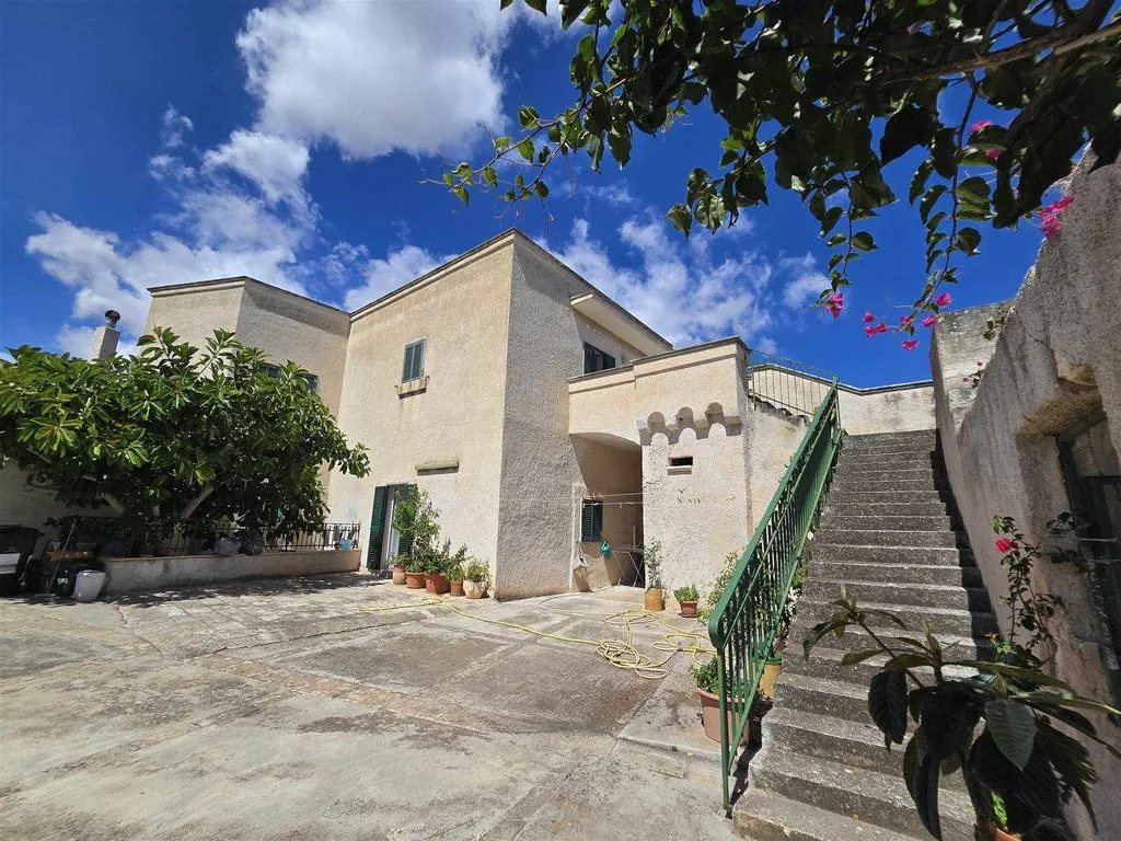 Välivaade - Apulian Masseria with Sea View in Monopoli