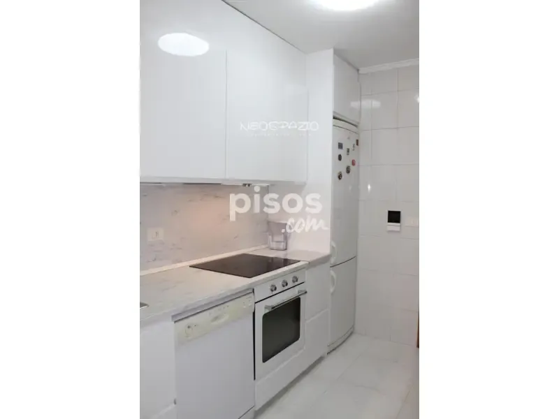 Köök - Bright Apartment with Terrace in Lugo