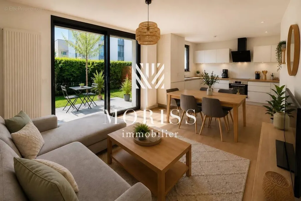 Living Room - 3-Bedroom Garden Flat in Asnières