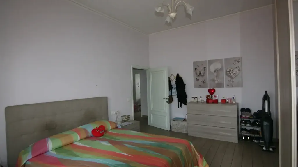 Magamistoad - Four-Bedroom Apartment with Terrace in Asciano