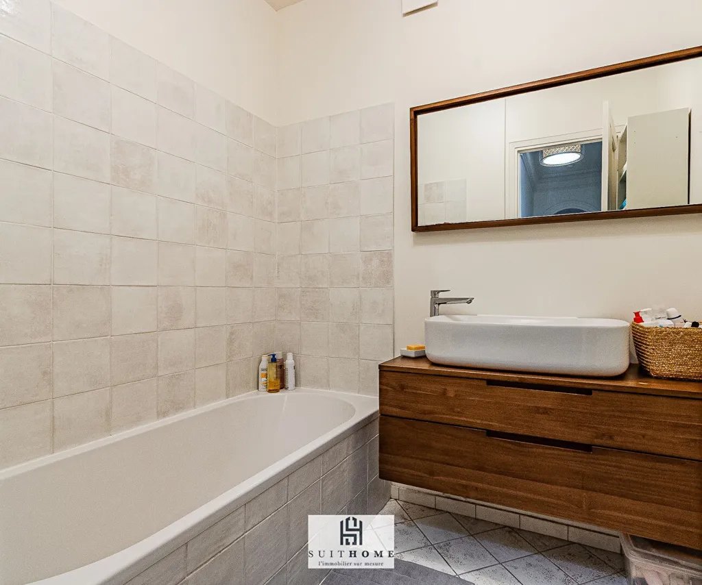 Vannitoad - Bright Apartment with Balcony in Préfecture Quarter