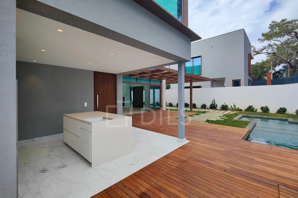Piscina - 4-Bedroom House with Pool in Estoril