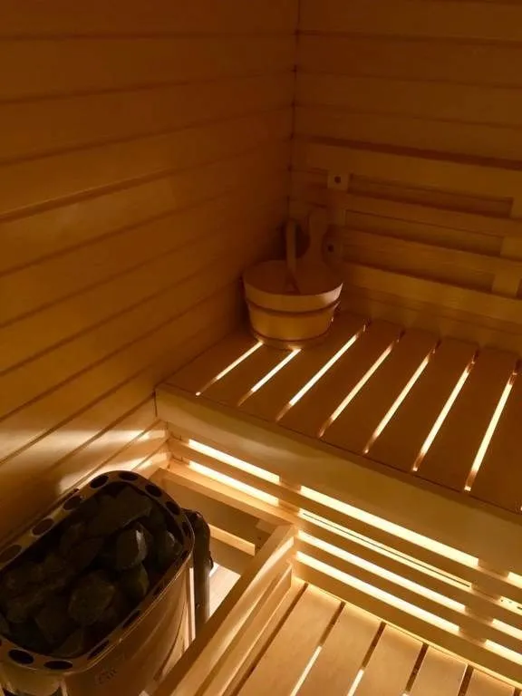 Toad - Modern Apartment with Waterfront Proximity in Saltsjöqvarn