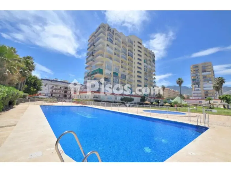 Piscine - Beachfront Studio with Sea View in Benalmádena Costa