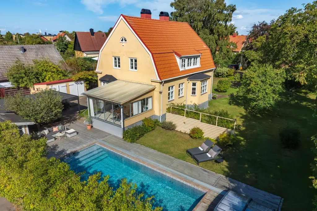Õhuvaade - 1920s Villa with Pool in Skåne