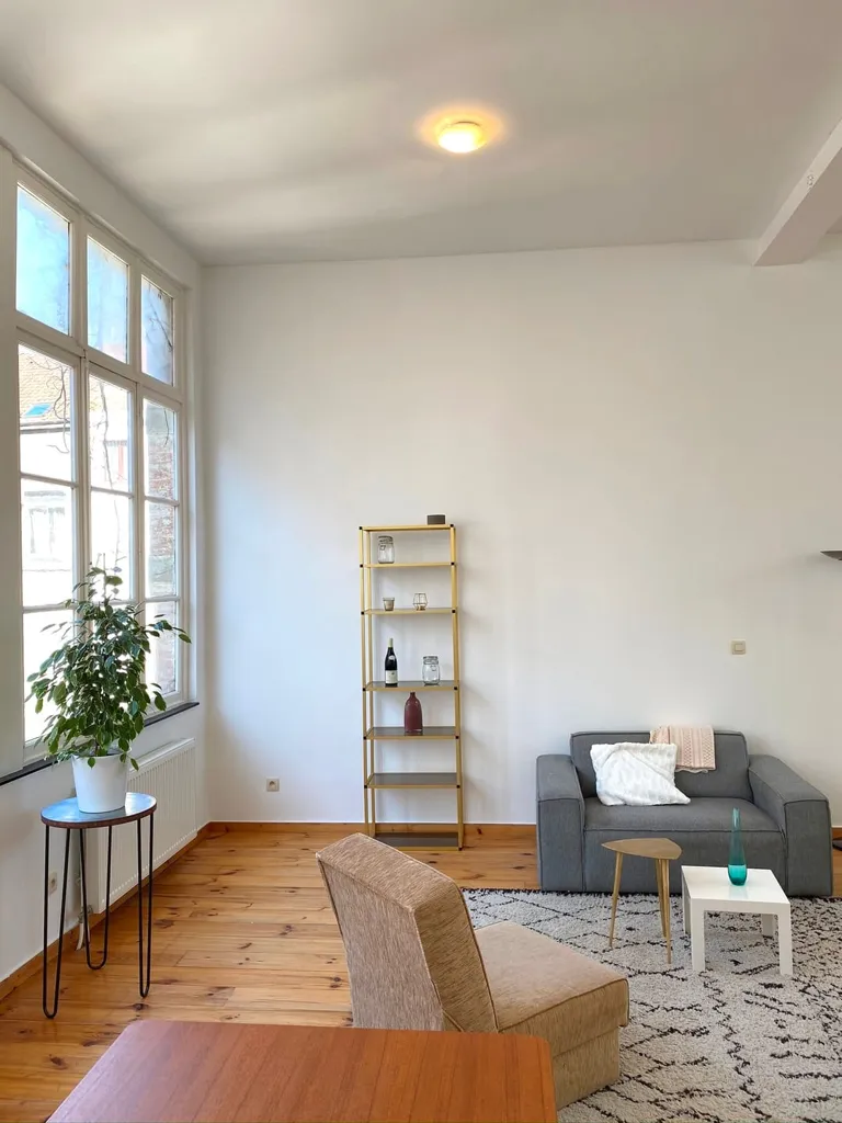 Elutuba - 1BR Loft with Large Windows in Saint-Gilles