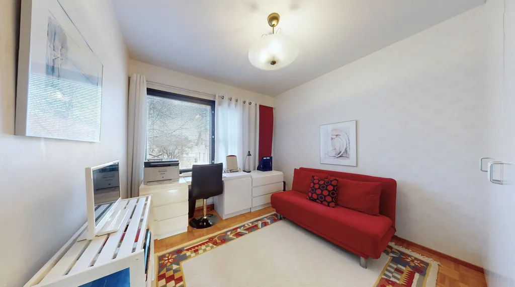 Bureau - Modernised Apartment with Terrace in Salo Centre