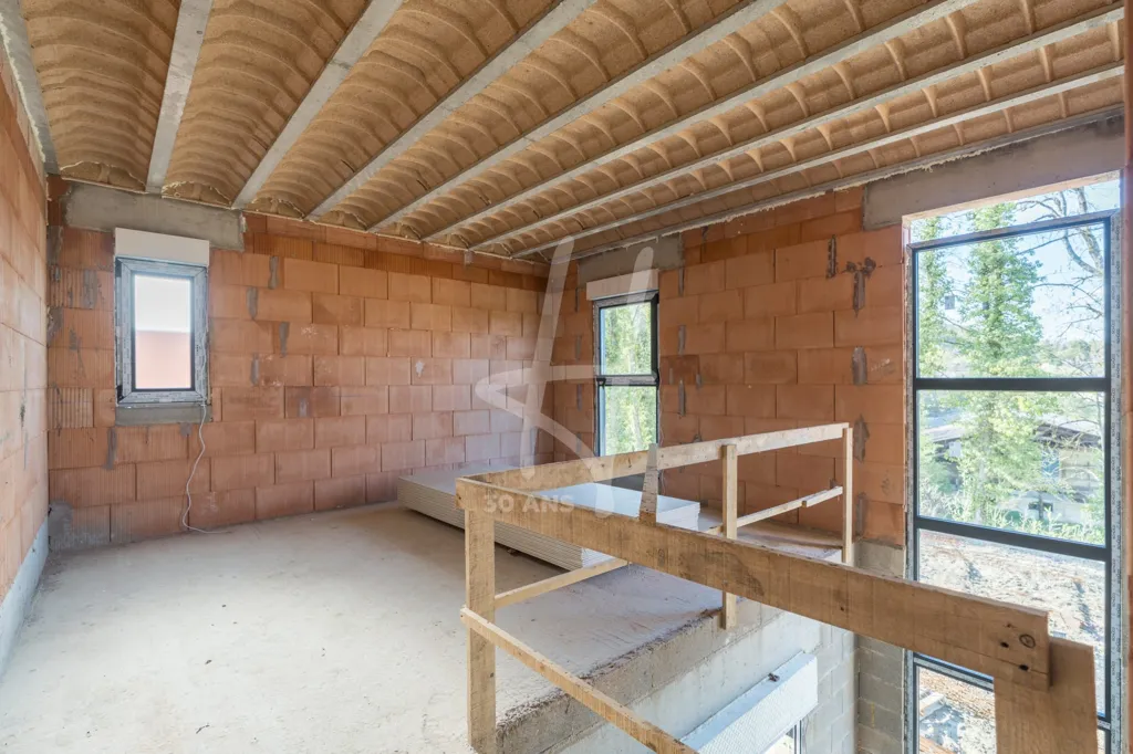 Pièces - Villa Contemporaine avec Terrasses à Rozérieulles