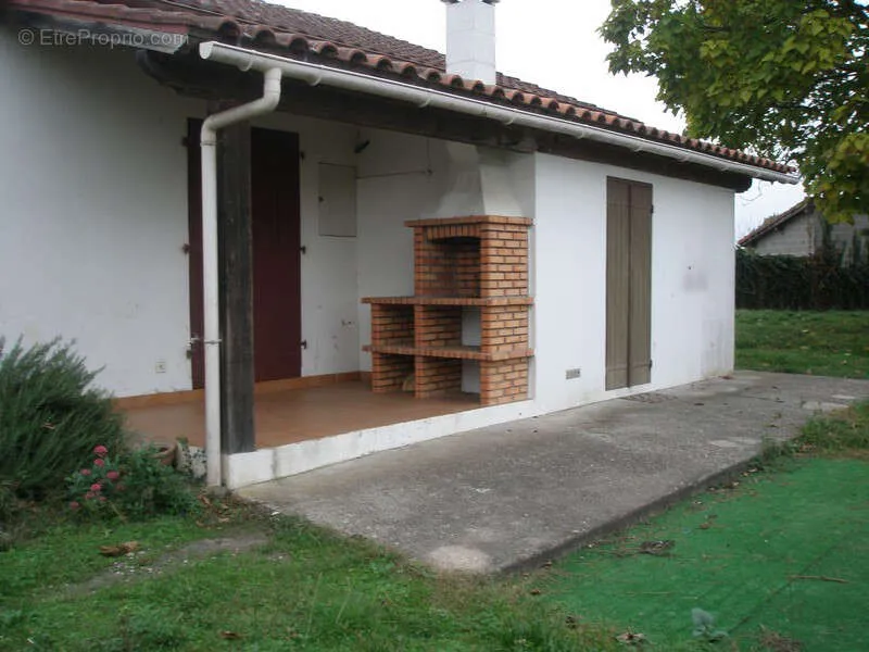 Terrasse - Maison de Plain-Pied avec Terrain à Saint Vincent De Paul