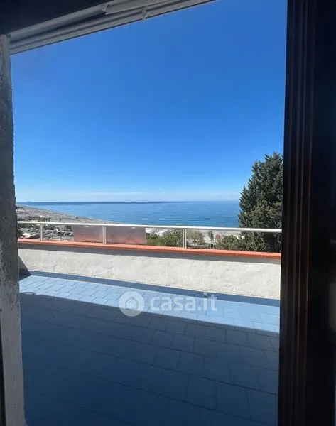 Rõdu - Apartment with Sea View in Scalea