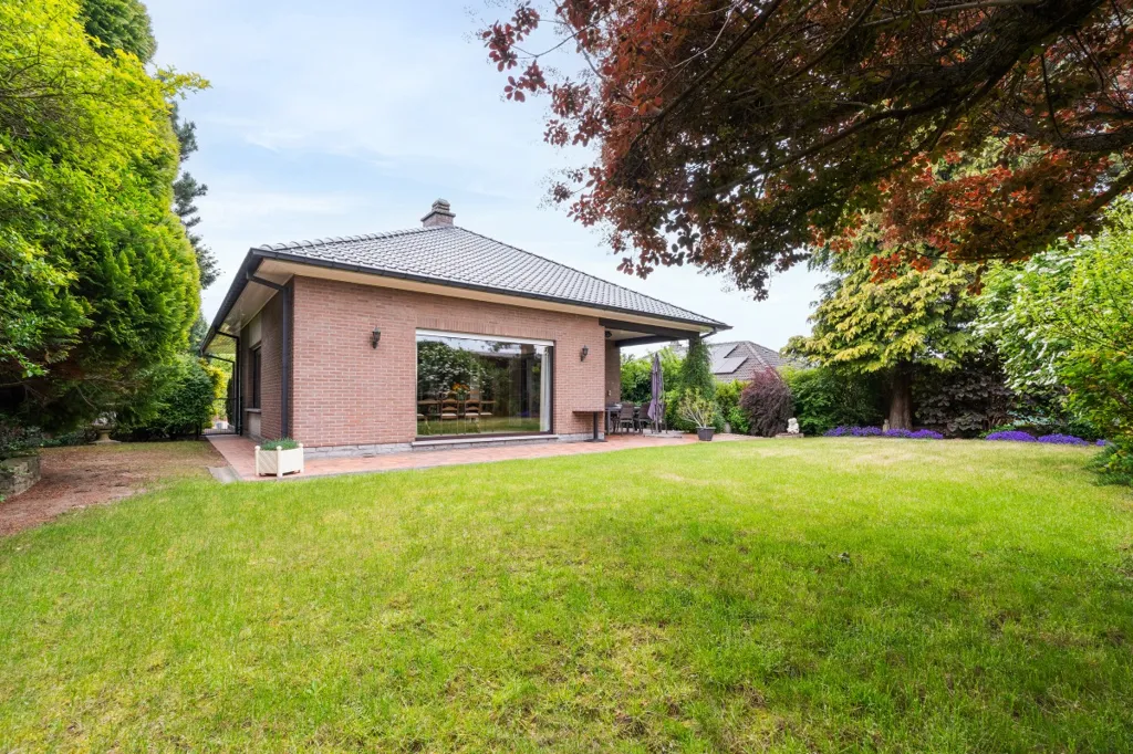 Aed - Detached Villa with Garden in Zaventem