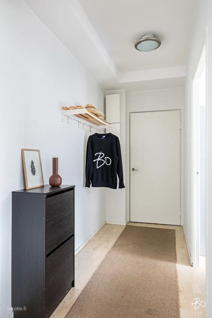 Entrée - Apartment with Glazed Balcony in Lahti Centre