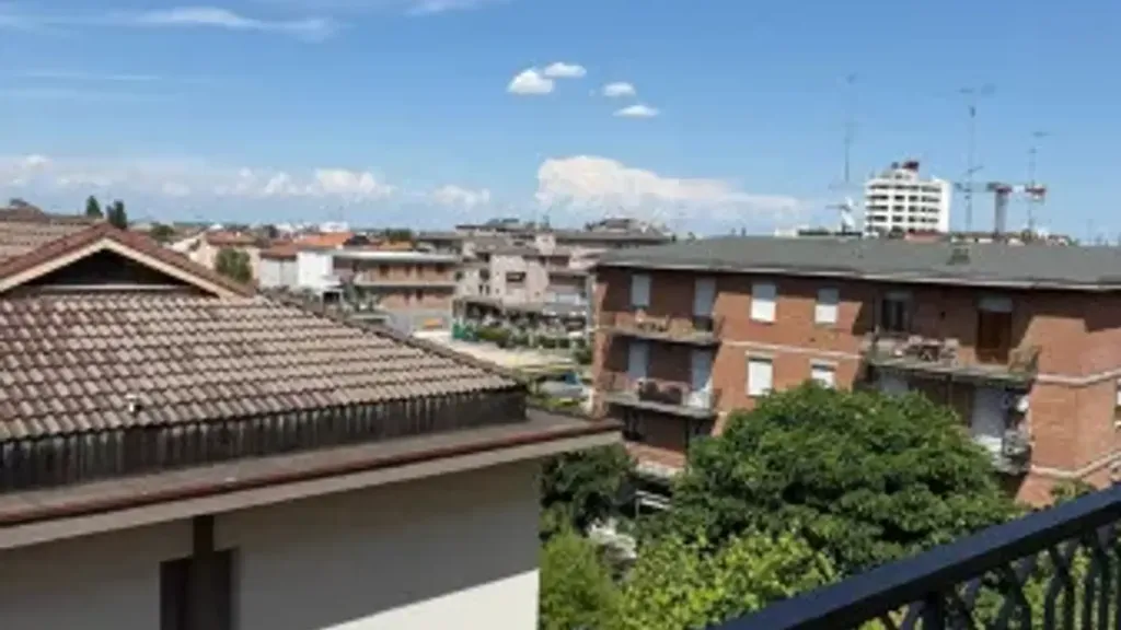 Balcon - Apartment with Balcony in Rometta, Sassuolo