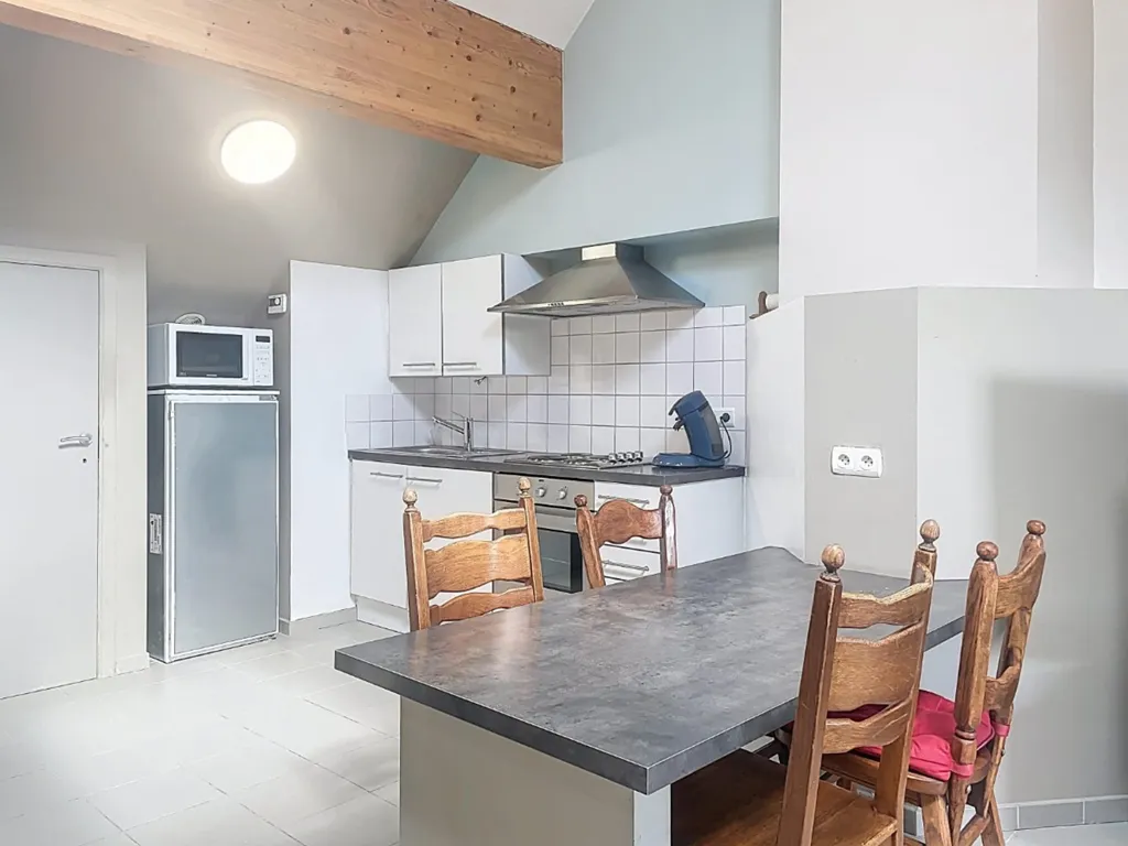 Köök - Furnished Flat with Private Parking in Arlon