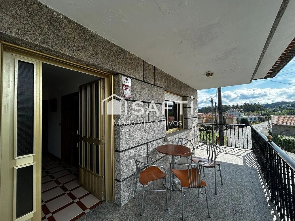 Rõdu - Detached House with Two Independent Units in Meis