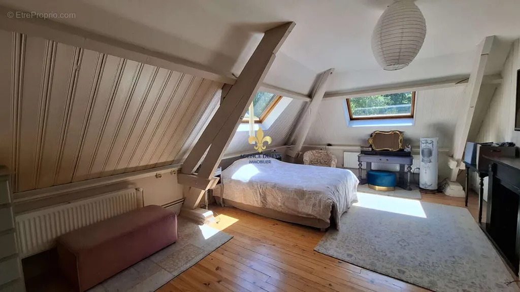 Chambres - Maison Traditionnelle avec Jardin au Domaine du Lys