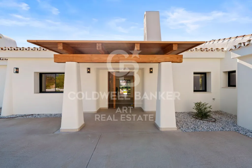 Välivaade - Villa with Sea View in El Rosario, Marbella