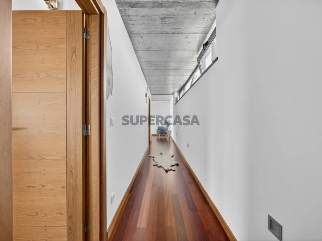 Flur - Modern Villa with Industrial Design in Assafora