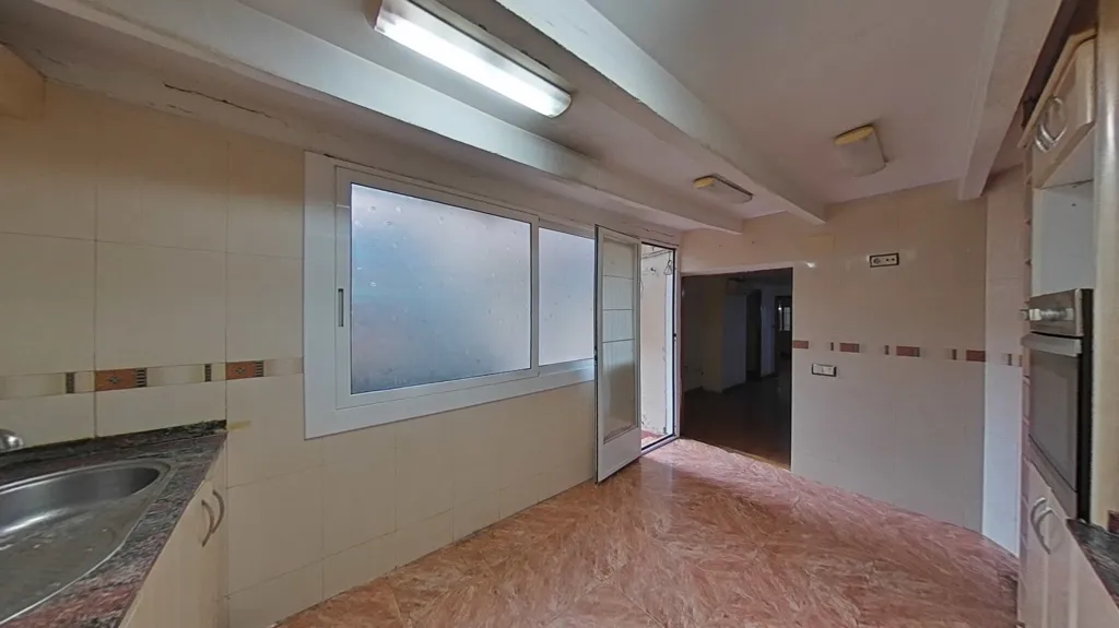 Cuisine - Apartment with Central Location in El Raval, Barcelona