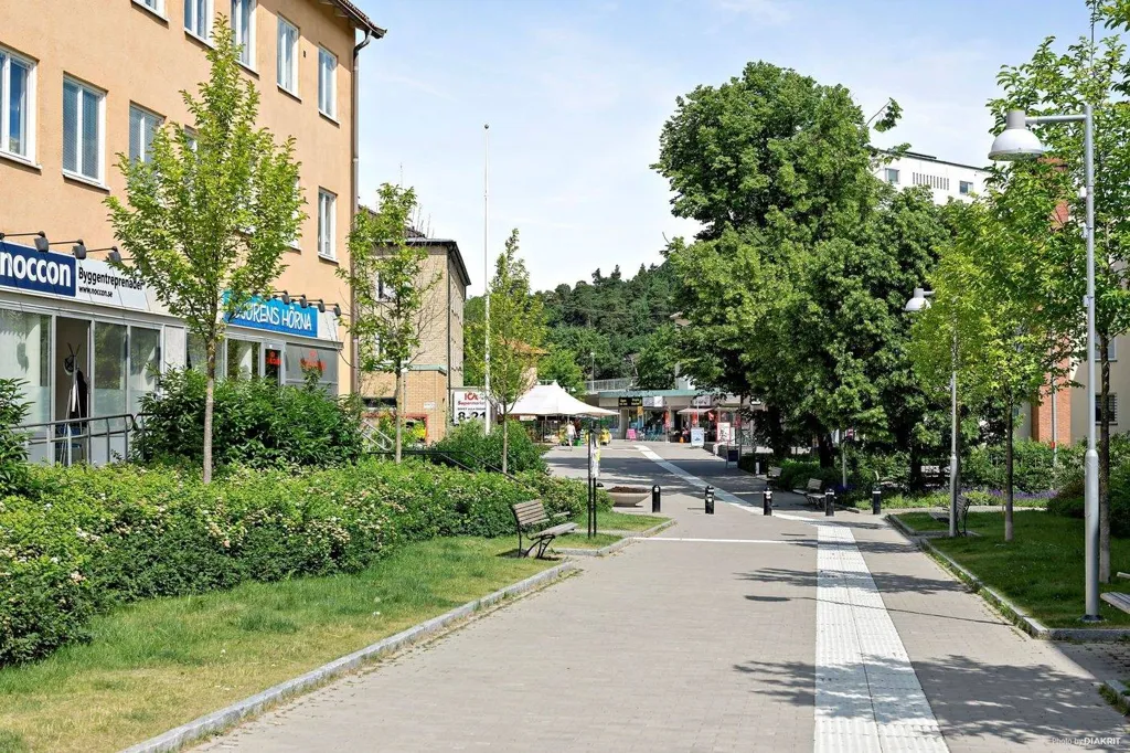 Unbuilt Plot with Scenic View in Spånga Bromsten