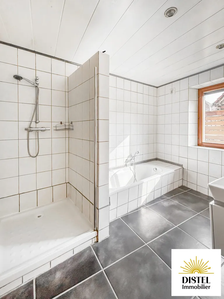 Salles de bain - Maison de Ville avec Terrasse à Lampertheim