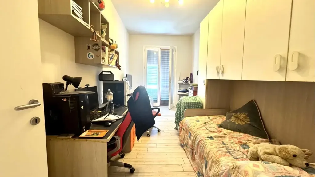 Magamistoad - Bright 3-Bedroom Apartment in Empoli