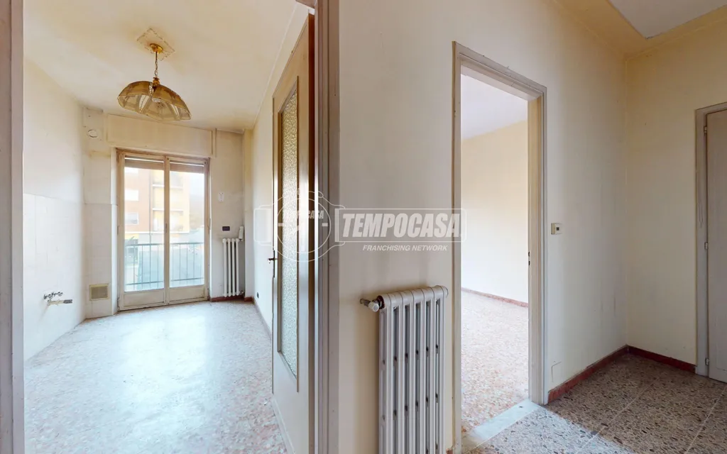 Esik - Trilocale with Balcony in Moncalieri