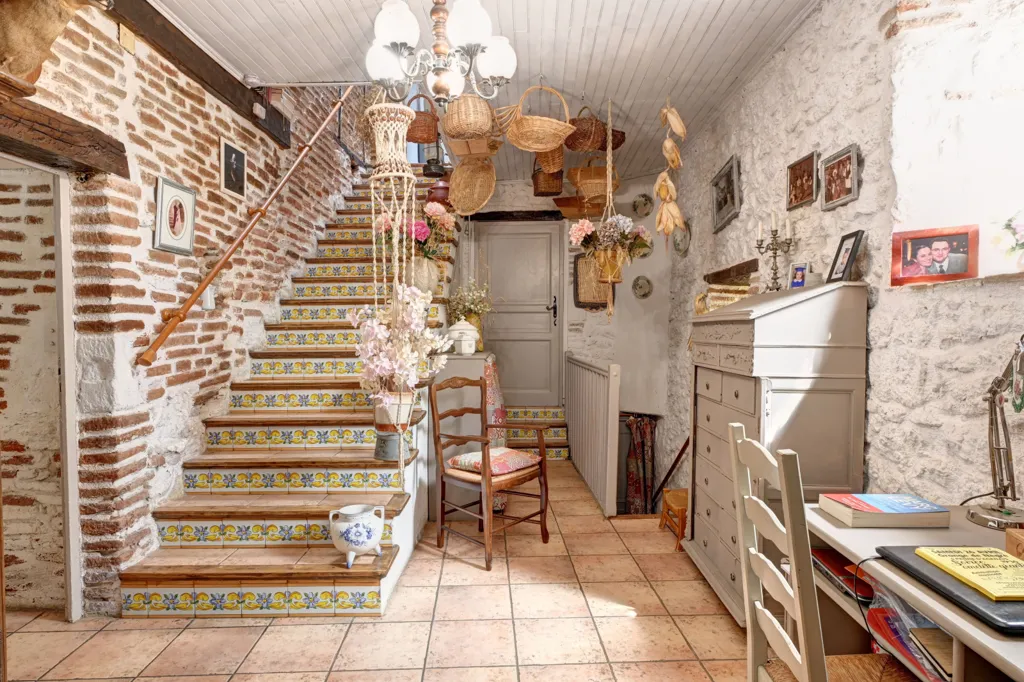 Toad - Medieval House with Pool in Penne-d'Agenais