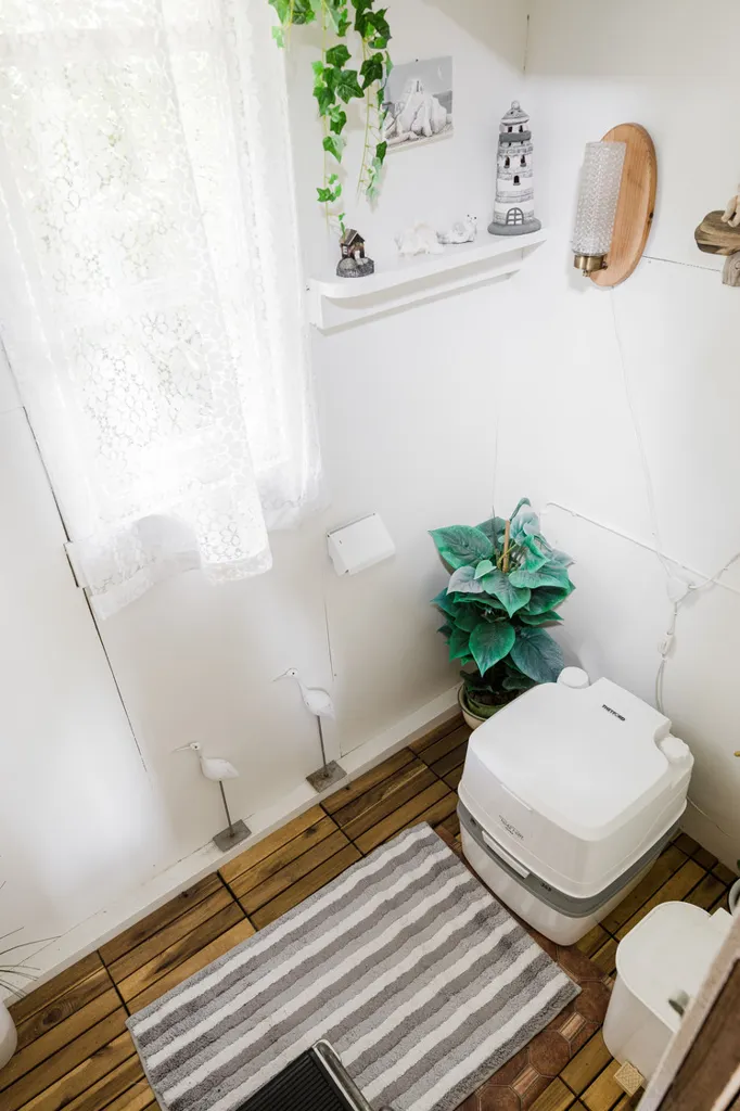 Bagni - Cottage with Loft Bed in Kållandsö