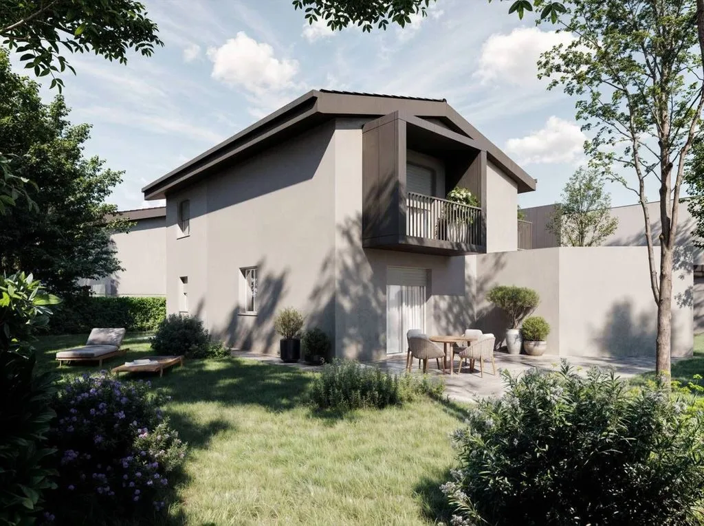 Luxury Villa with Garden in Quattro Castella