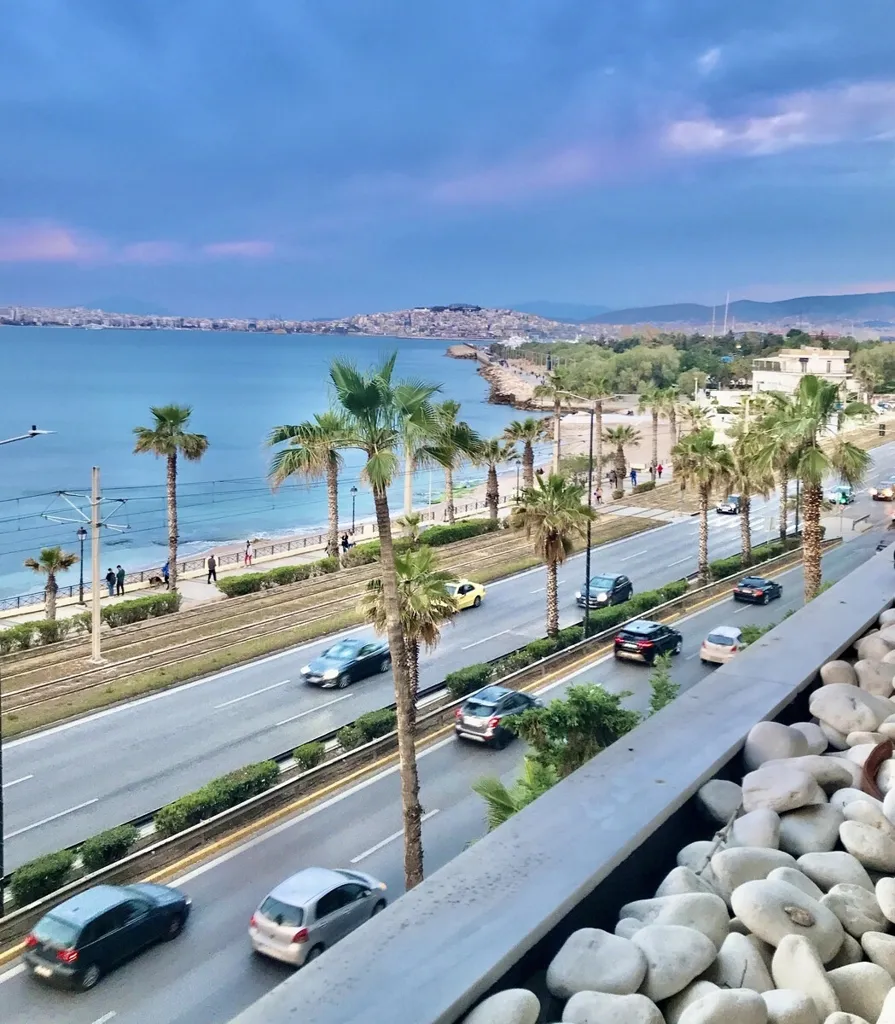 Rõdu - Flat with Sea View in Palaio Faliro, Athens