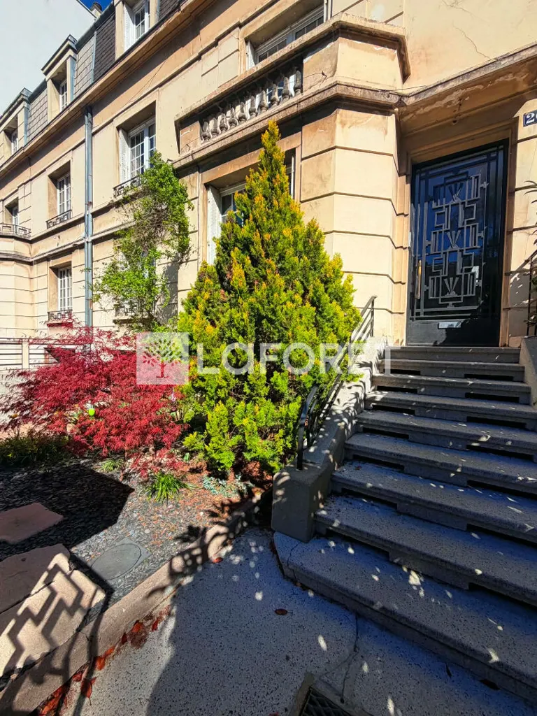 Välivaade - Haussmannian Flat with Balcony in Metz