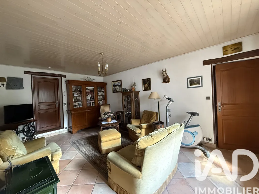 Séjour - Maison de Ville avec Garage à Voisenon