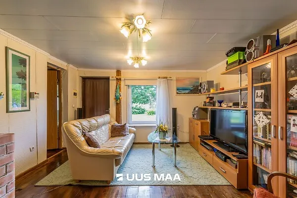 Living Room - Traditional Cottage with Garden in Valga