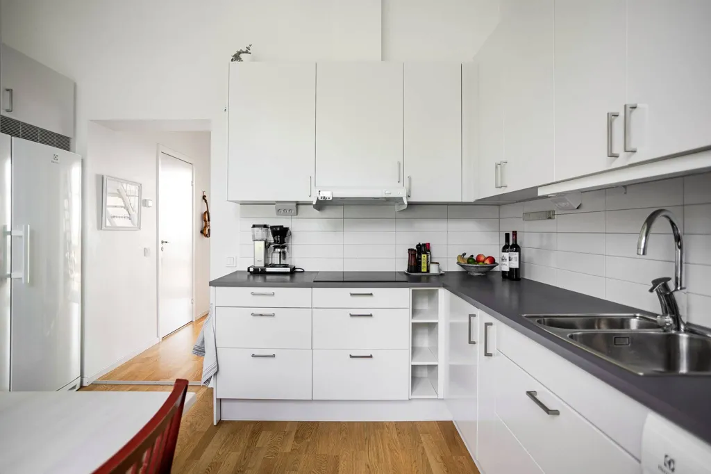 Cuisine - Characterful Flat with Balcony in Falun