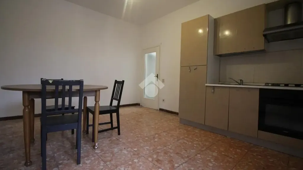 Köök - Bright Flat with Balcony in Prato