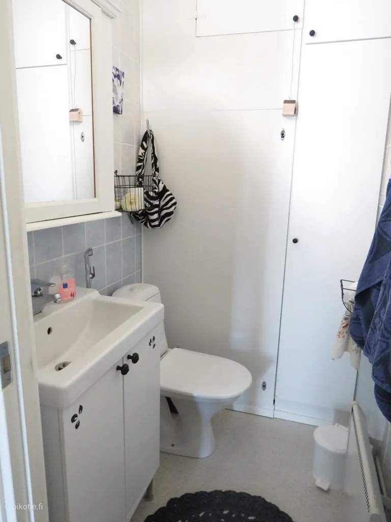 Vannitoad - Well-Maintained Terraced House with Sauna in Helsinki