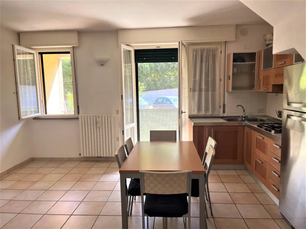 Cuisine - Bright Apartment with Balcony in Urbino