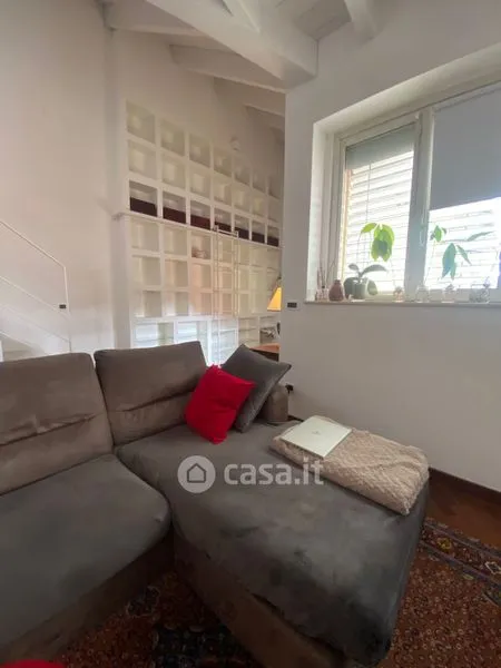 Séjour - Rustic Trilocale with Balcony in Piacenza