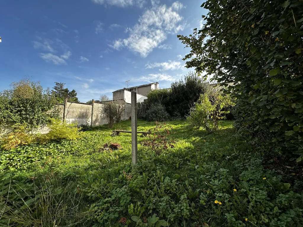 Aed - Constructible Plot near Limoges