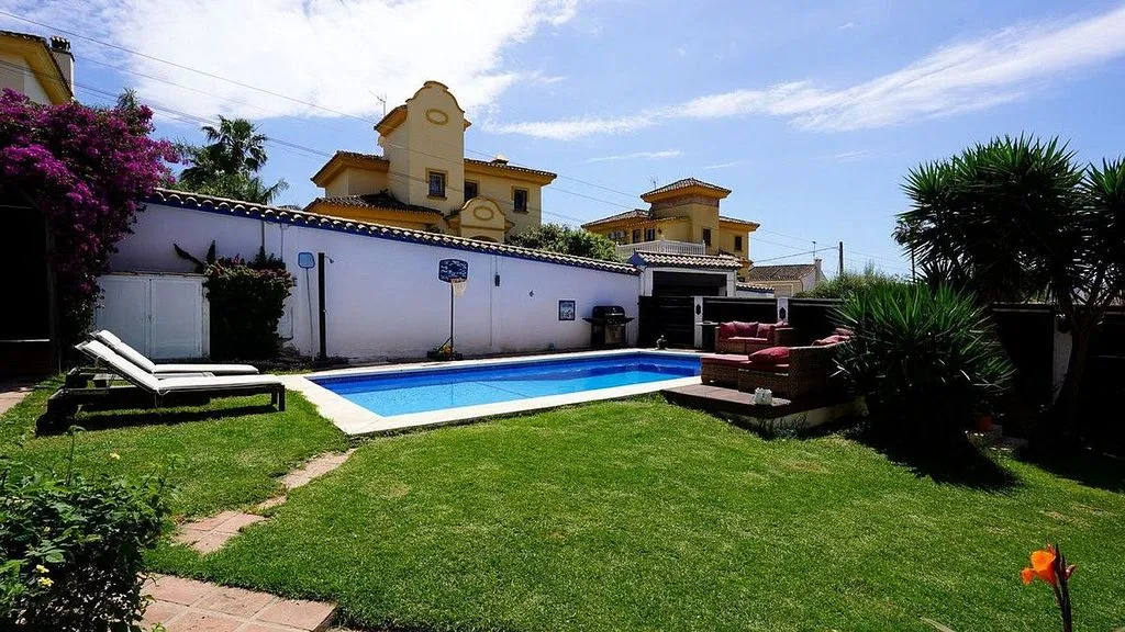 pool_area
