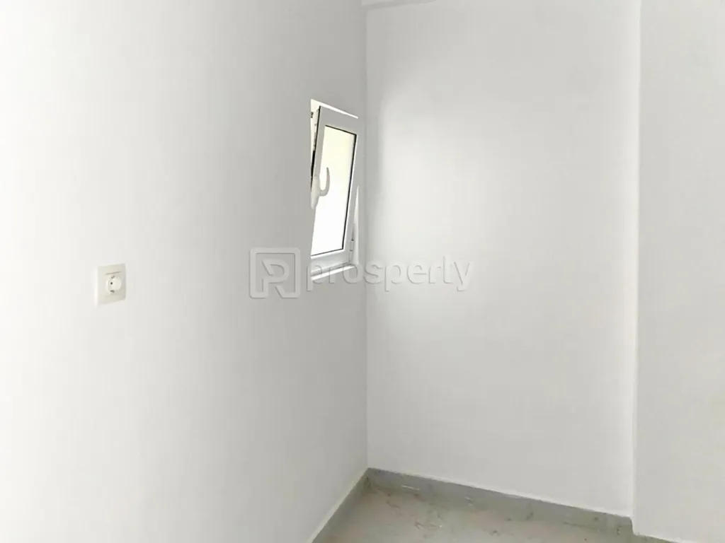 Pièces - Renovated Apartment with City View in Athens