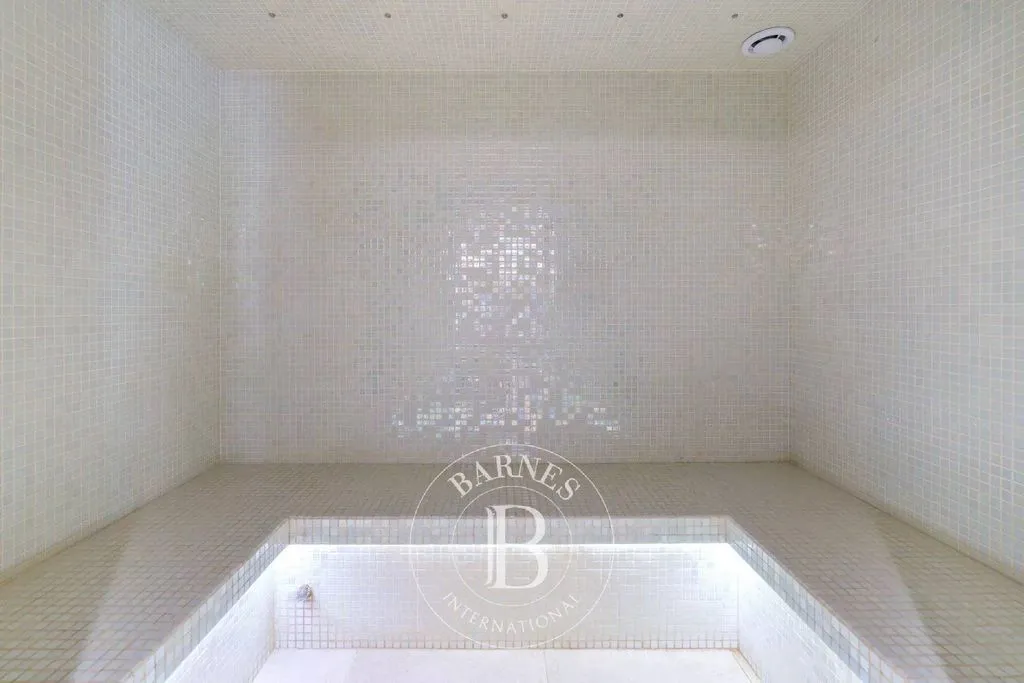 Salles de bain - Villa Luxe avec Plage Privée à Sainte-Maxime