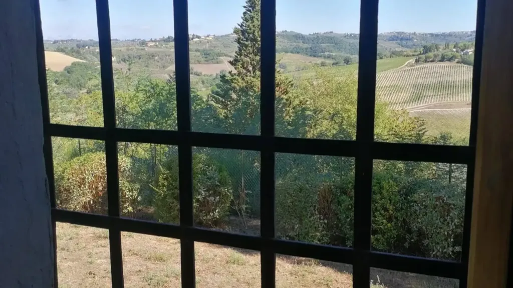 Pièces - Rustic House with Panoramic Views in Montespertoli